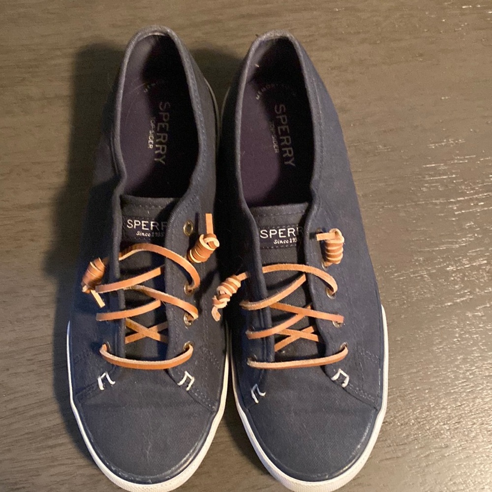 Navy canvas sperrys
